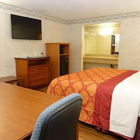 Tropic Motel 2*